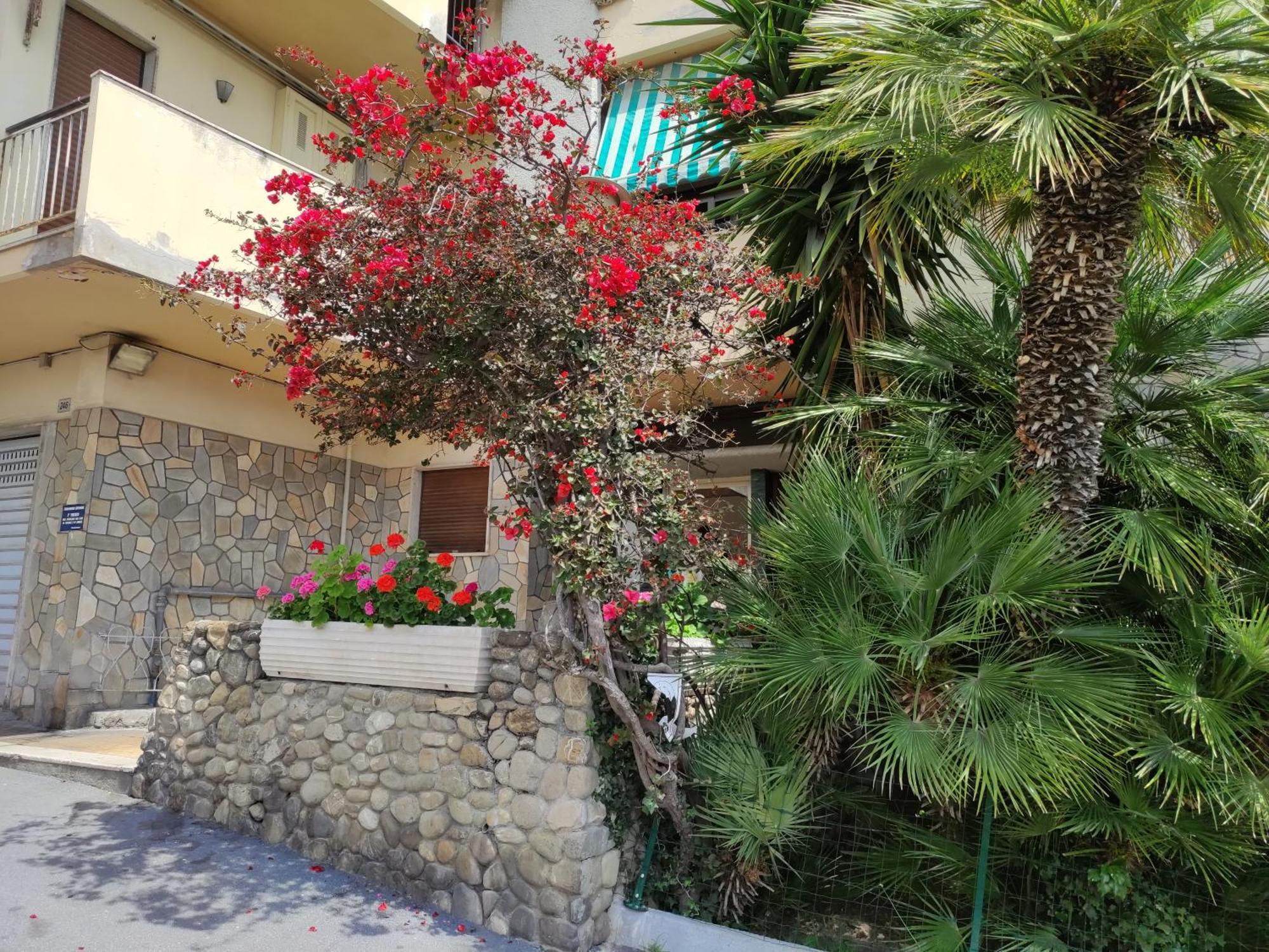 Indaco Apartment Sanremo Exterior photo